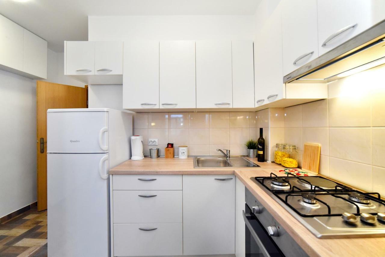 Block Apartment Maks ซาเกร็บ ภายนอก รูปภาพ